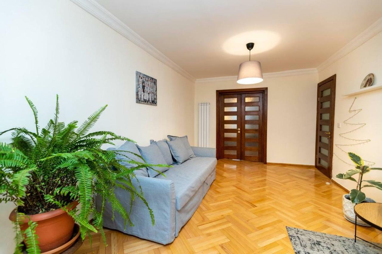 Wehost Cosy Apartment Tbiliszi Kültér fotó